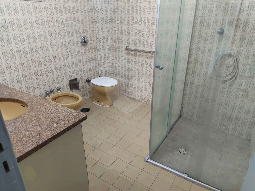 Apartamento para venda em Pinheiros, excelente localização, 1 dormitório e  1 vaga de garagem. 