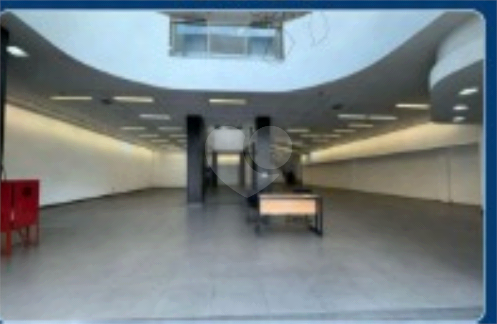 PRÉDIO INTEIRO em CENTRO