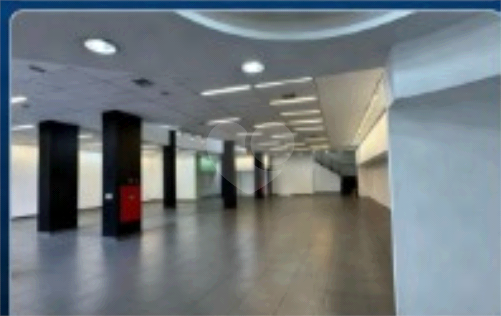 PRÉDIO INTEIRO em CENTRO