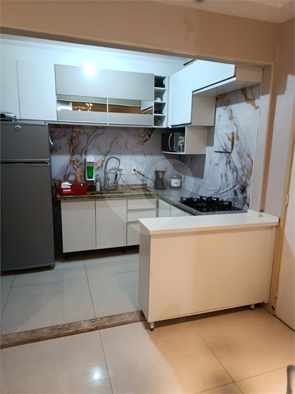 APARTAMENTO em VILA GUILHERME