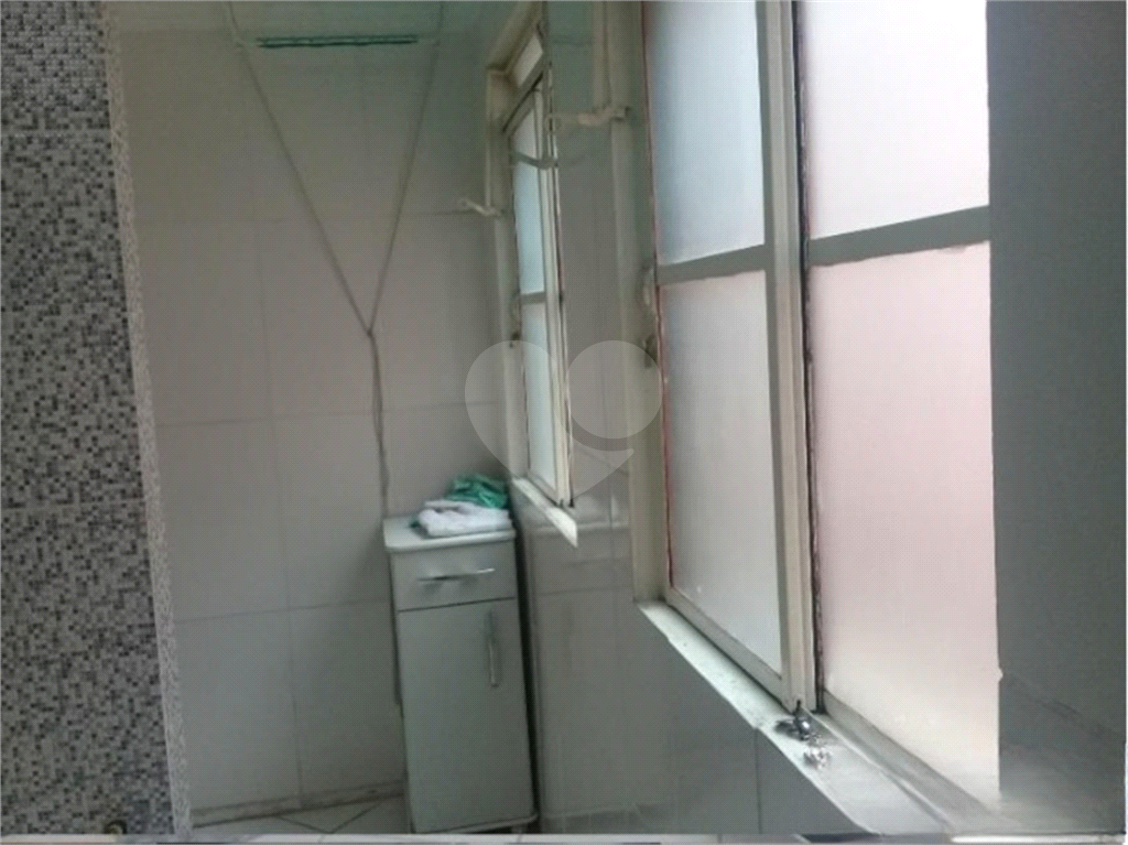 Apartamento à venda com 2 quartos, 50m² - Foto 9