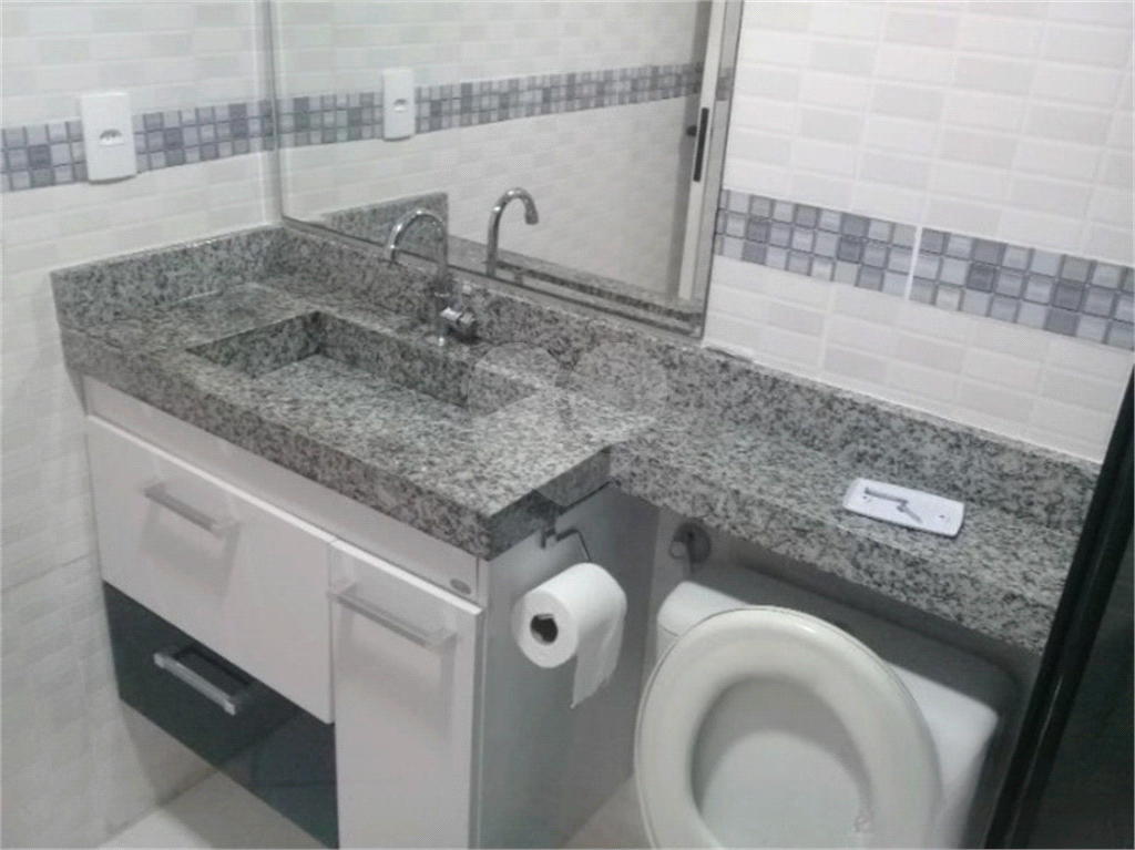 Apartamento à venda com 2 quartos, 50m² - Foto 7
