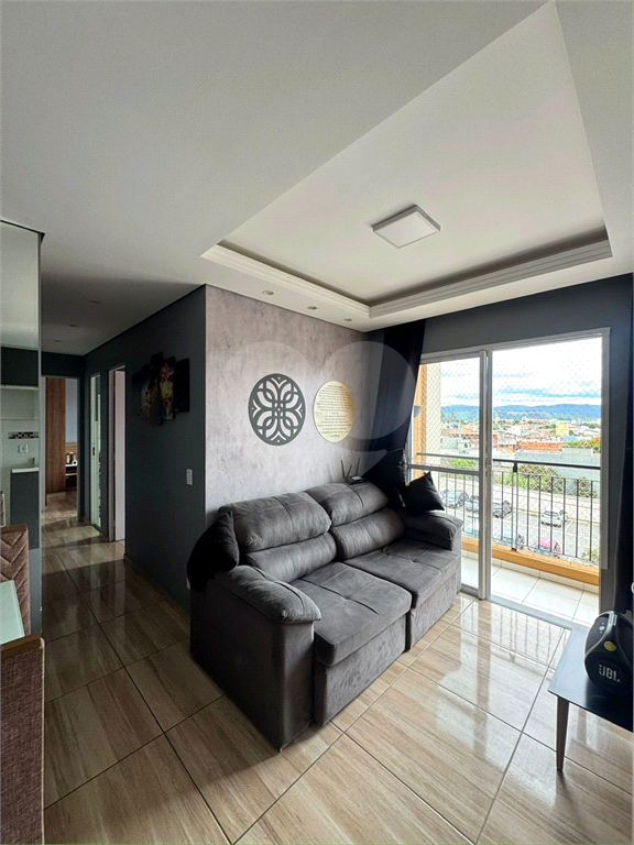 Apartamento à venda com 2 quartos, 60m² - Foto 2