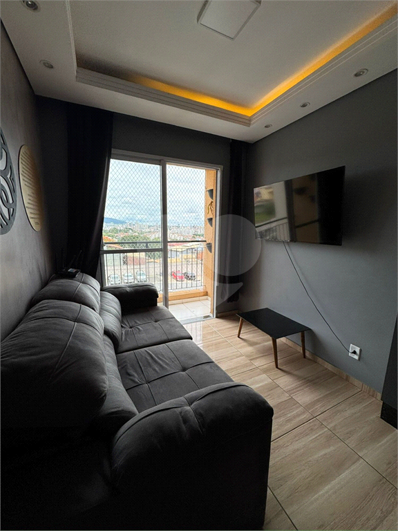 Apartamento à venda com 2 quartos, 60m² - Foto 3