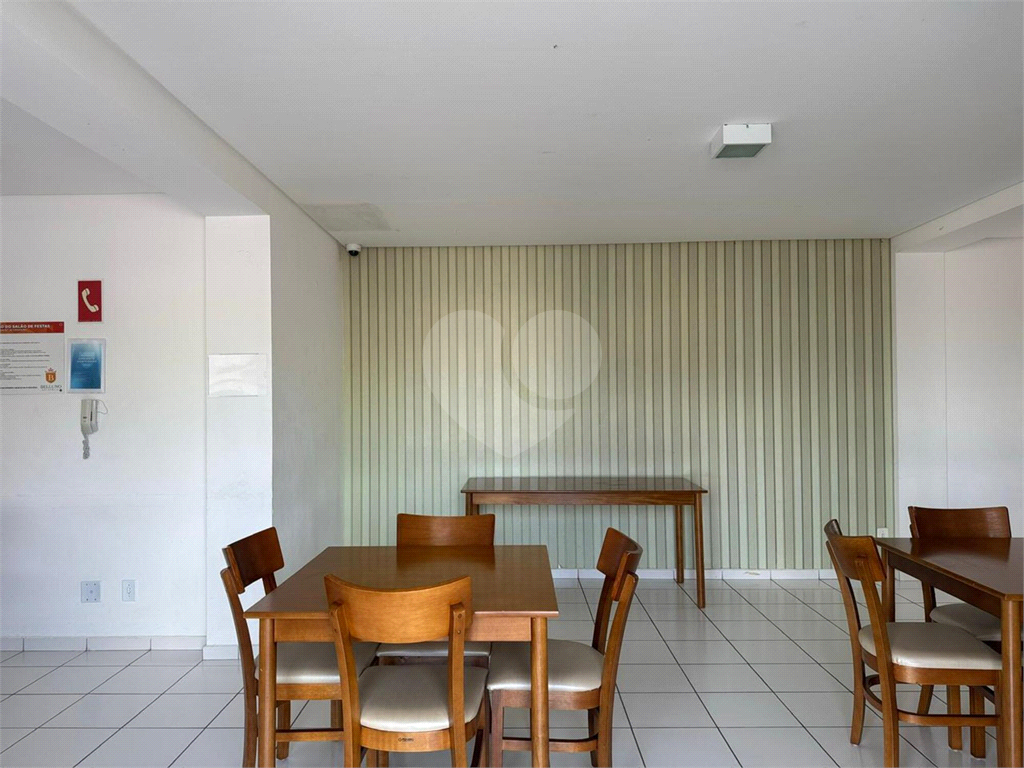 Apartamento à venda com 2 quartos, 60m² - Foto 5