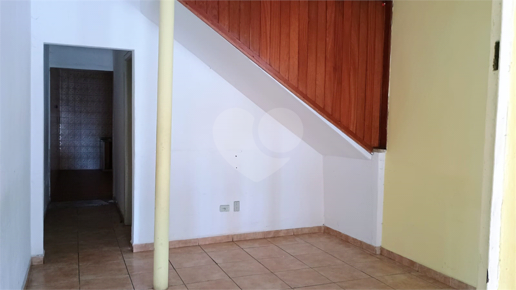 Casa à venda com 2 quartos, 100m² - Foto 4
