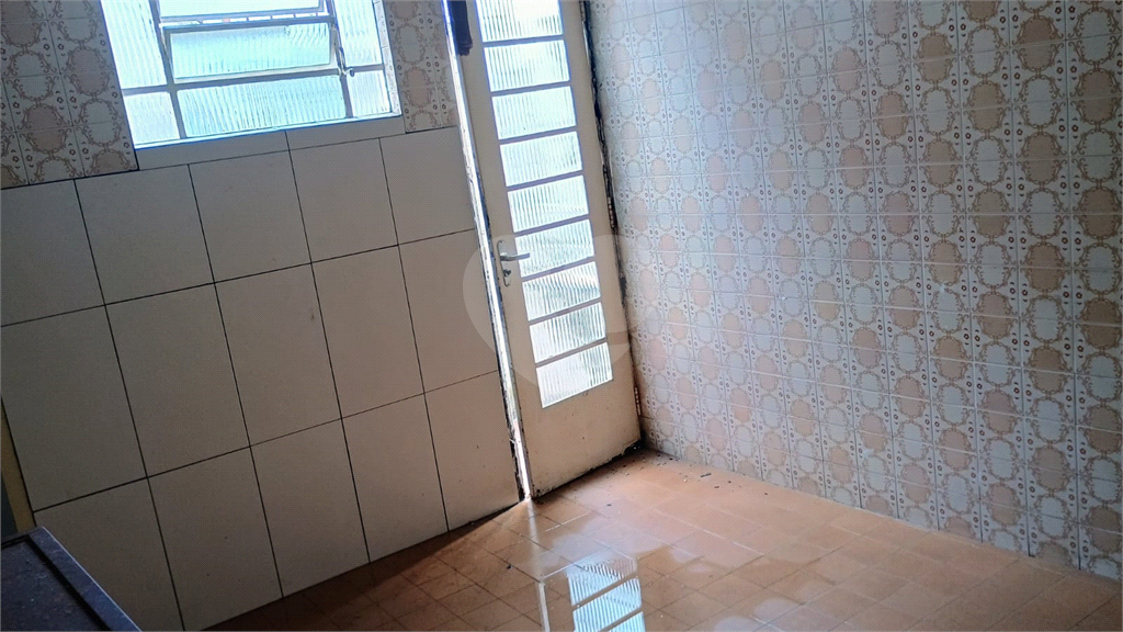 Casa à venda com 2 quartos, 100m² - Foto 10
