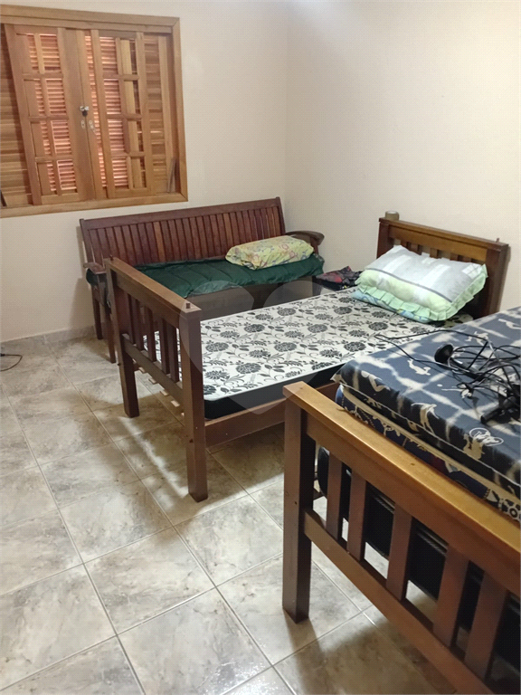 SOBRADO em AGÊNCIA DE CAMPOS