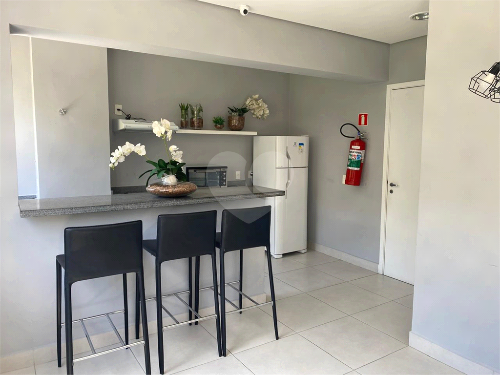 APARTAMENTO em LAPA