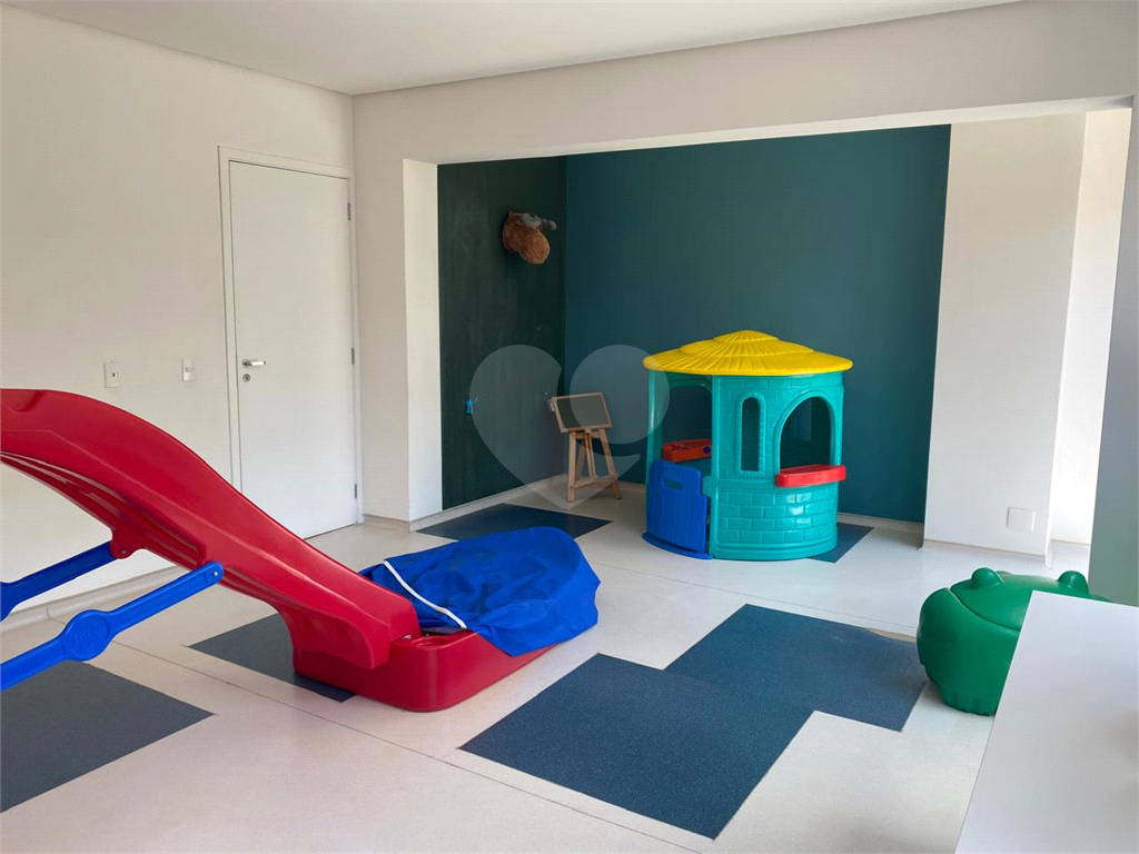 APARTAMENTO em LAPA
