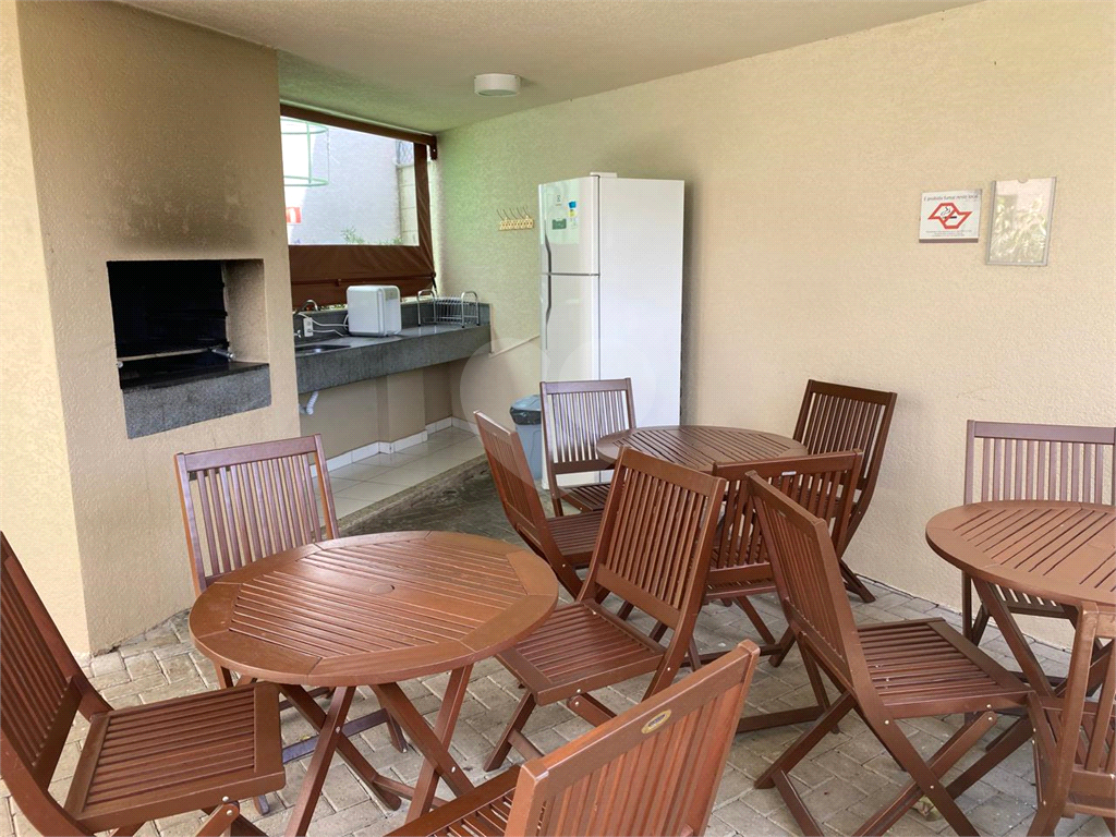 APARTAMENTO em LAPA