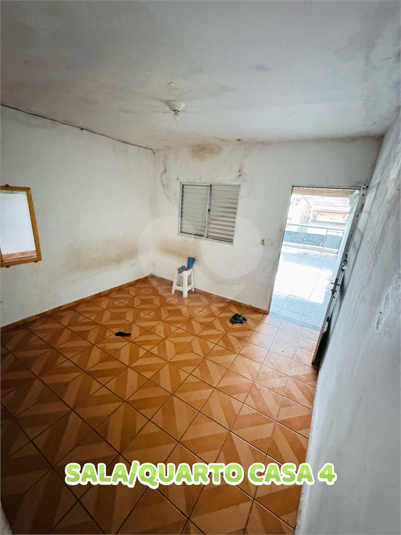  04 CASAS em um único terreno individualizadas