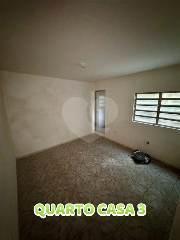  04 CASAS em um único terreno individualizadas