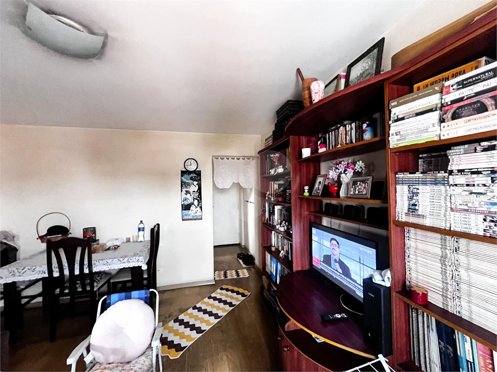 APARTAMENTO em TUCURUVI