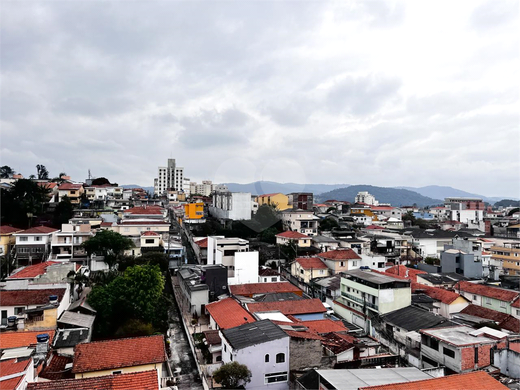 APARTAMENTO em TUCURUVI