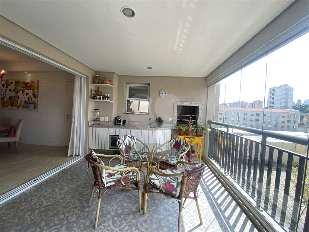 Lindo e amplo apartamento -coração da Avenida Braz Leme com 3 suítes, 3 vagas de garagem, sacada gourmet, 
