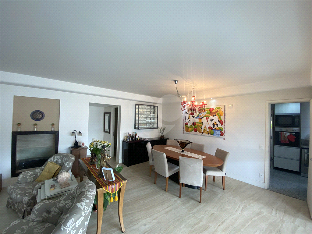 Lindo e amplo apartamento -coração da Avenida Braz Leme com 3 suítes, 3 vagas de garagem, sacada gourmet, 