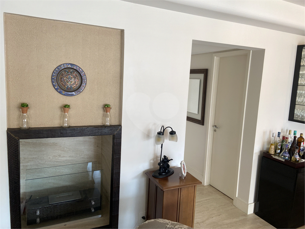 Lindo e amplo apartamento -coração da Avenida Braz Leme com 3 suítes, 3 vagas de garagem, sacada gourmet, 