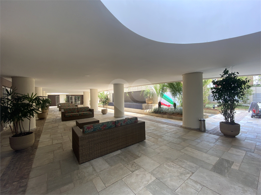 Lindo e amplo apartamento -coração da Avenida Braz Leme com 3 suítes, 3 vagas de garagem, sacada gourmet, 