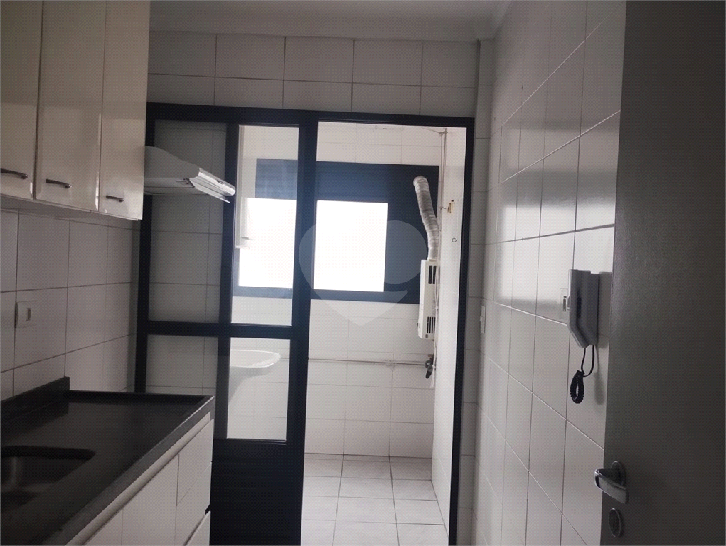 Apartamento 2 Dormitórios em Pinheiros. 