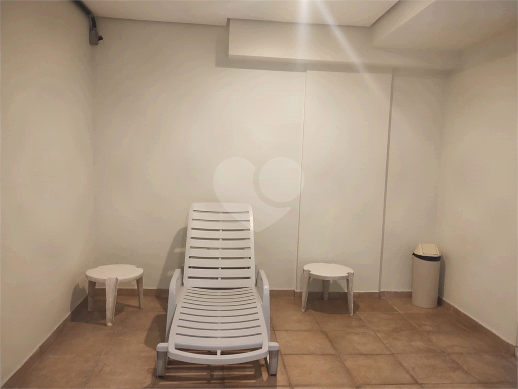 Apartamento 2 Dormitórios em Pinheiros. 