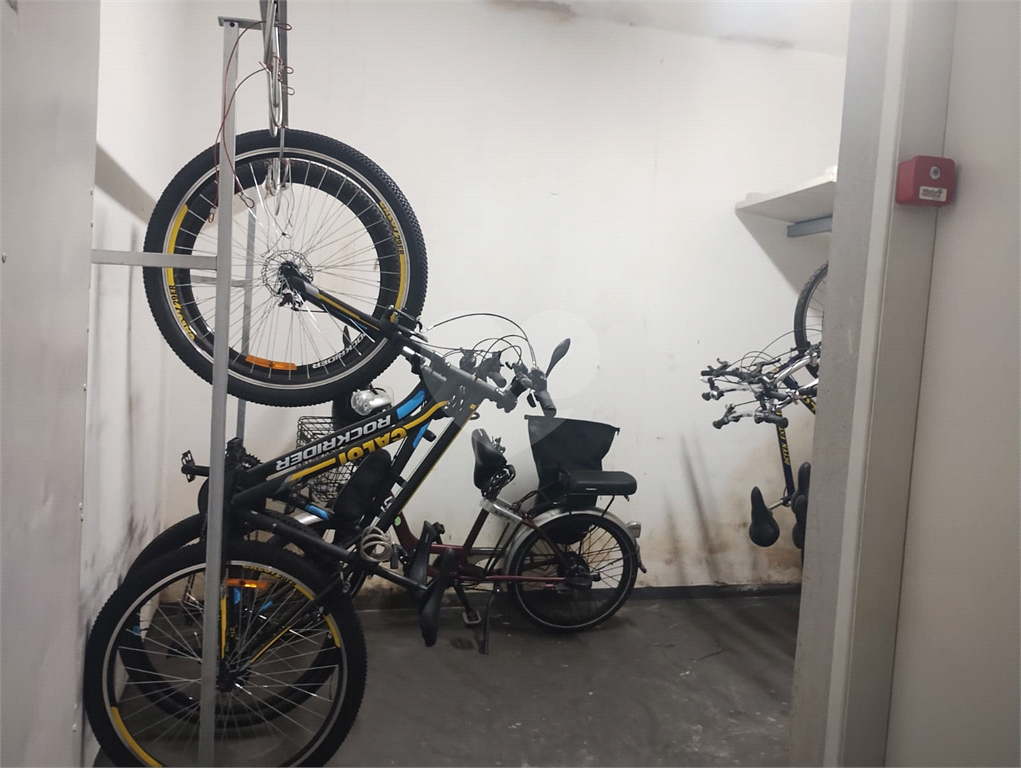 Apartamento 2 Dormitórios em Pinheiros. 