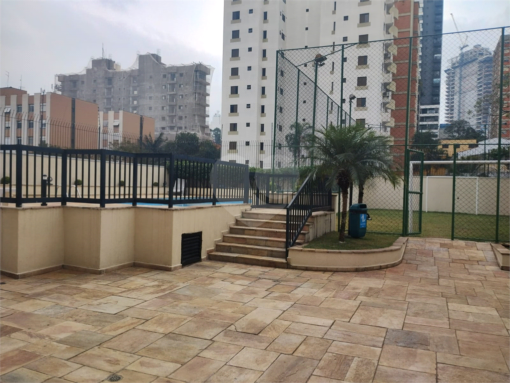 Apartamento 2 Dormitórios em Pinheiros. 