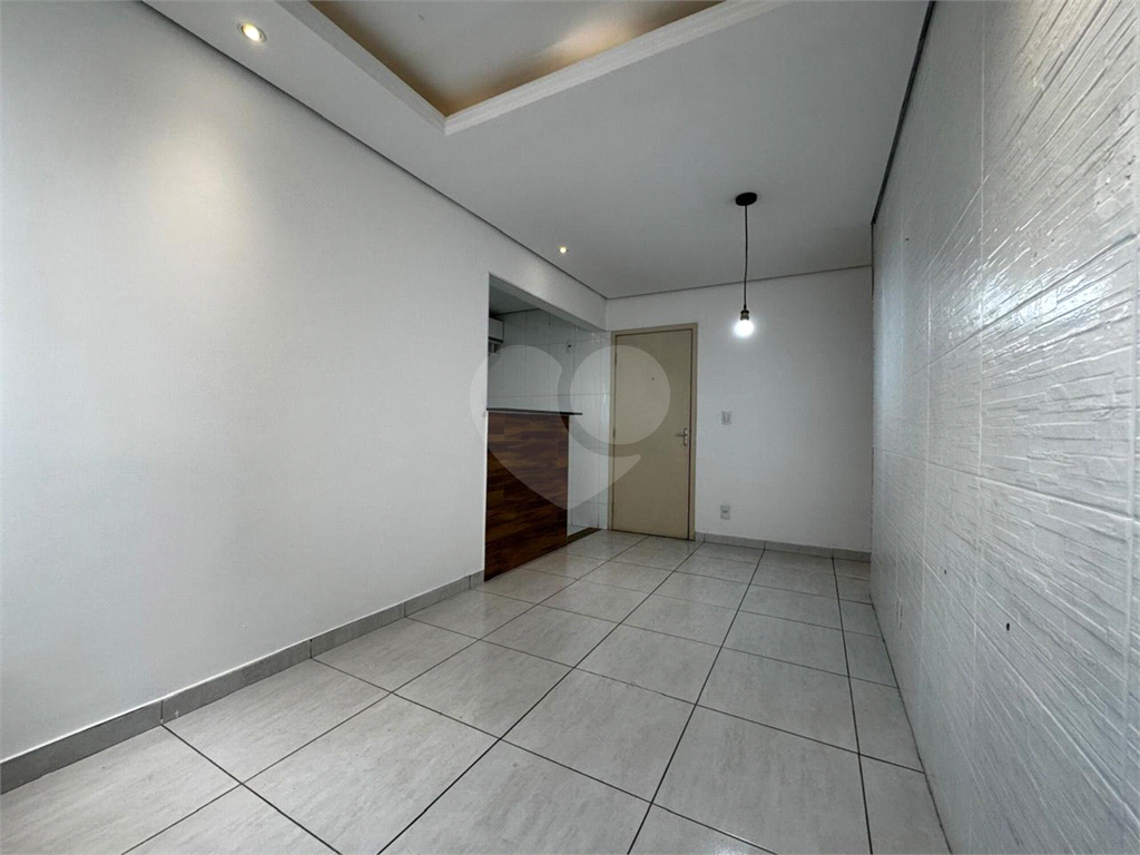 Apartamento à venda com 2 quartos, 54m² - Foto 1