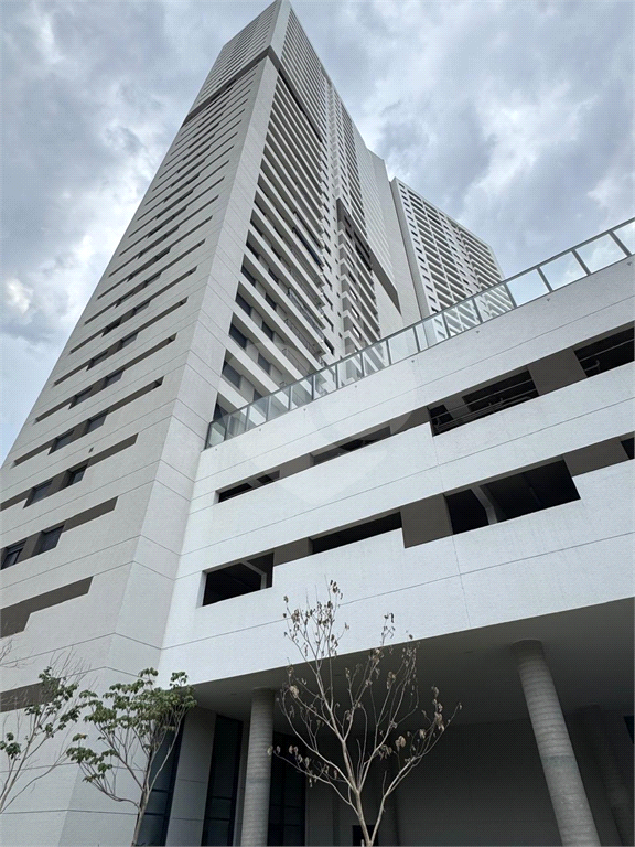 Apartamento no Condomínio Elo Duo Caminhos da Lapa Vila Anastácio.