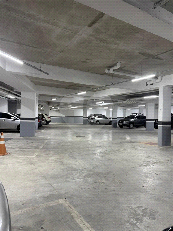 Apartamento no Condomínio Elo Duo Caminhos da Lapa Vila Anastácio.