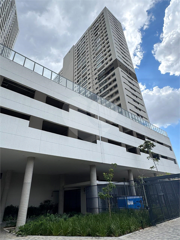 Apartamento no Condomínio Elo Duo Caminhos da Lapa Vila Anastácio.