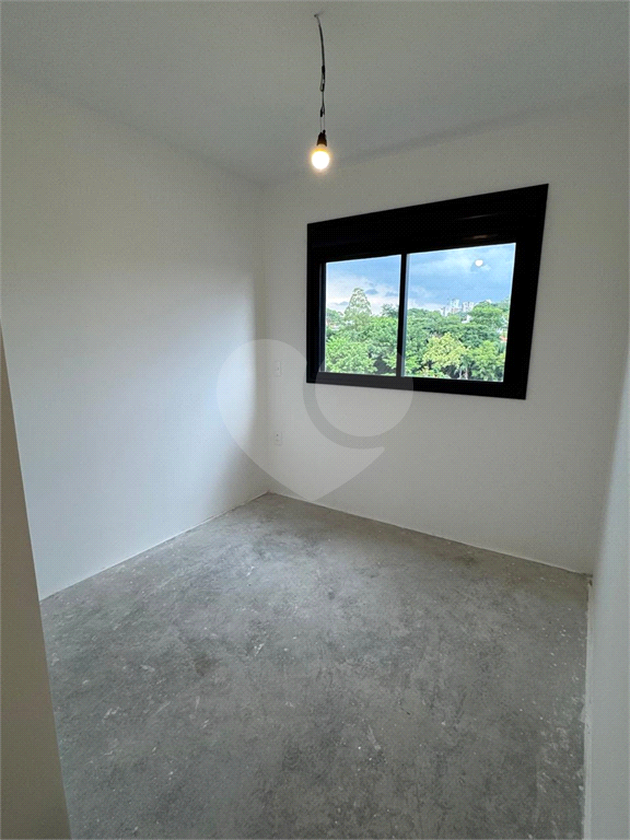 Apartamento no Condomínio Elo Duo Caminhos da Lapa Vila Anastácio.