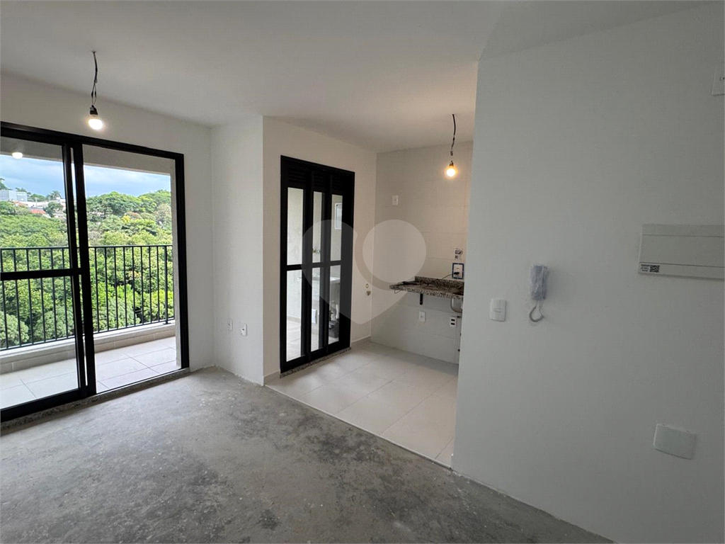 Apartamento no Condomínio Elo Duo Caminhos da Lapa Vila Anastácio.