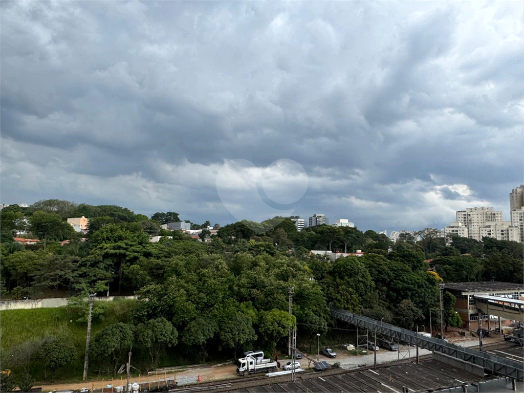 Apartamento no Condomínio Elo Duo Caminhos da Lapa Vila Anastácio.