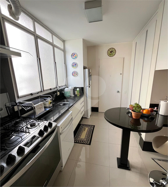 Apartamento, 3 quartos, 140 m² - Foto 8