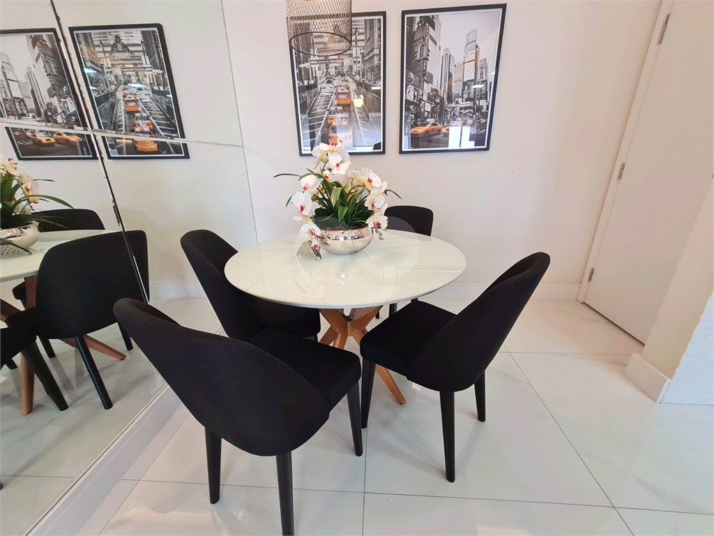 Apartamento Condomínio Caminhos da Lapa Home Club