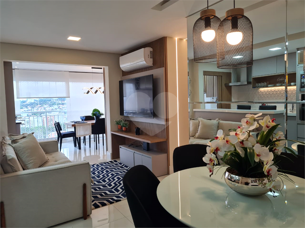 Apartamento Condomínio Caminhos da Lapa Home Club
