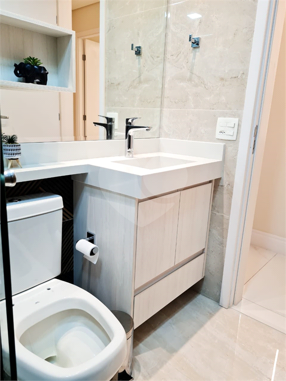 Apartamento Condomínio Caminhos da Lapa Home Club