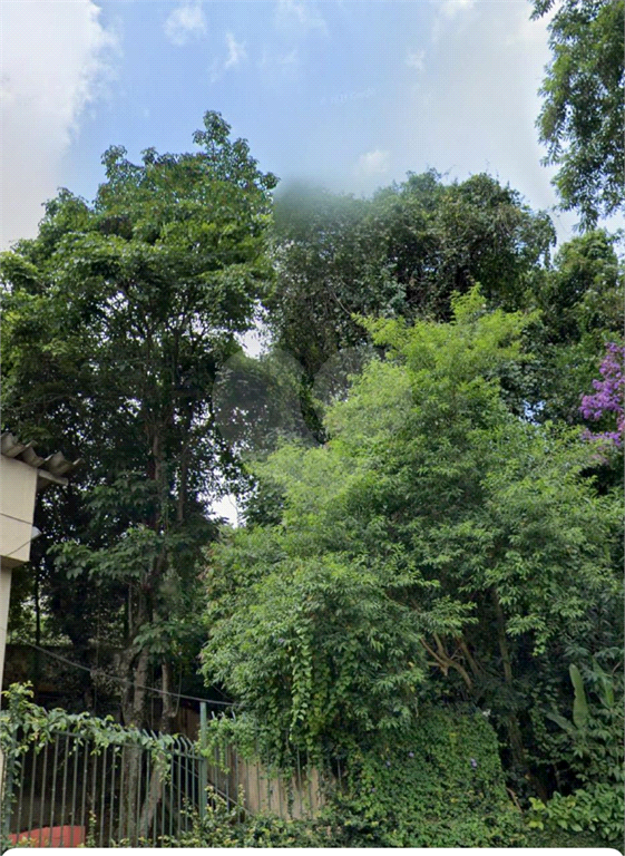 Terreno em rua sem saída