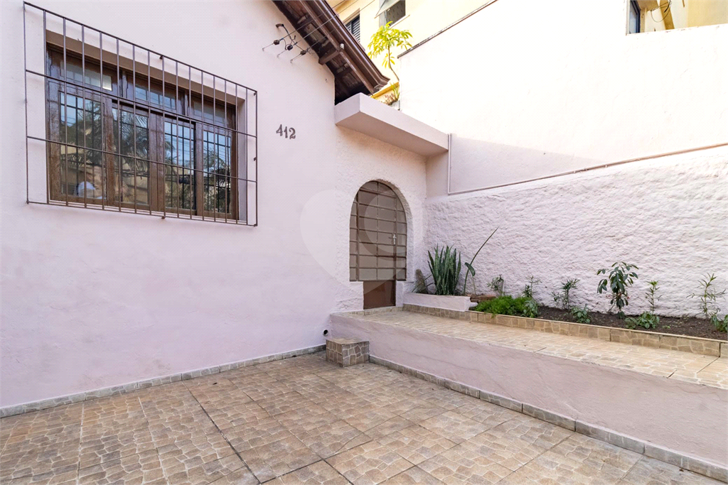 Casa térrea - Perdizes - 2 Dormitórios - 86 m²