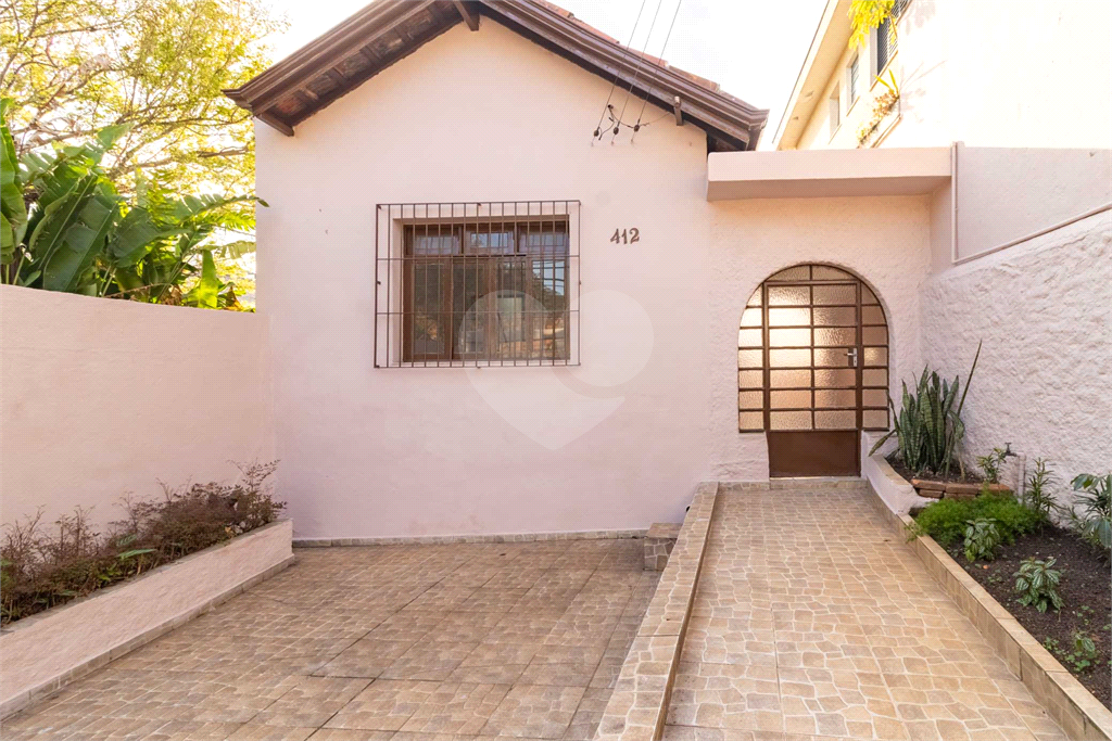 Casa térrea - Perdizes - 2 Dormitórios - 86 m²