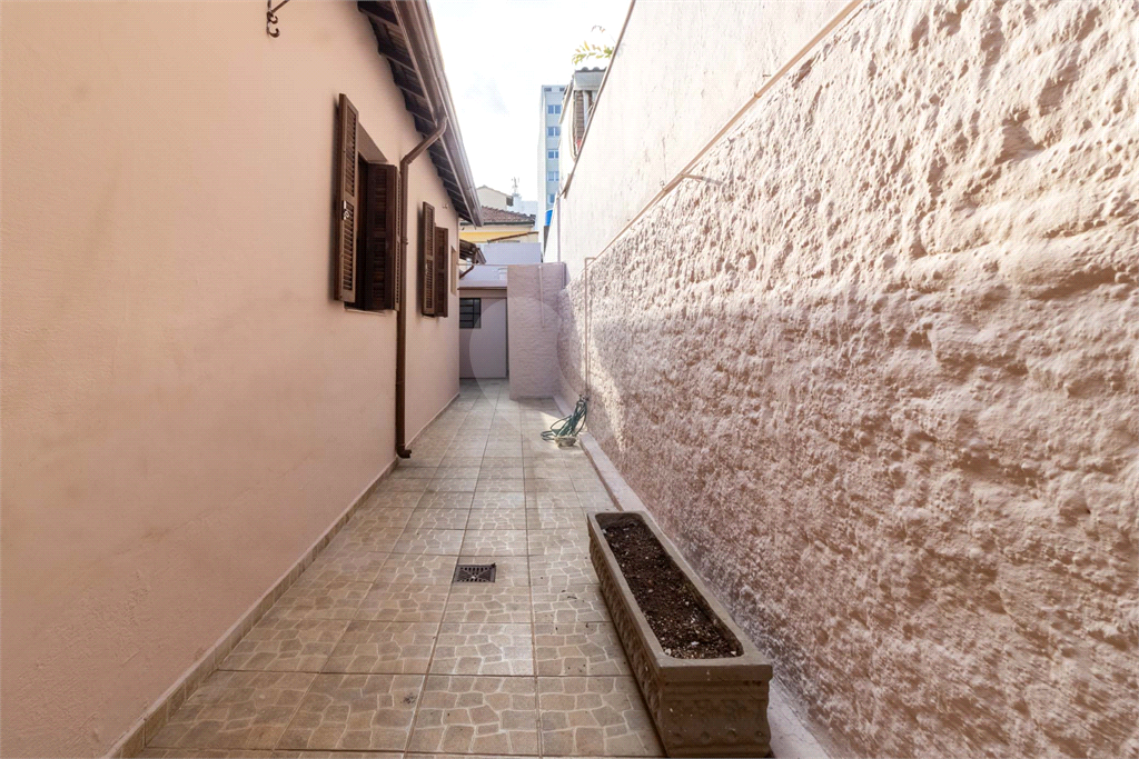 Casa térrea - Perdizes - 2 Dormitórios - 86 m²