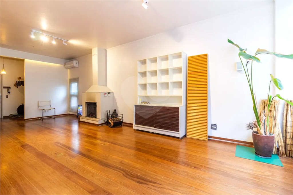 Apartamento, 3 quartos, 158 m² - Foto 4