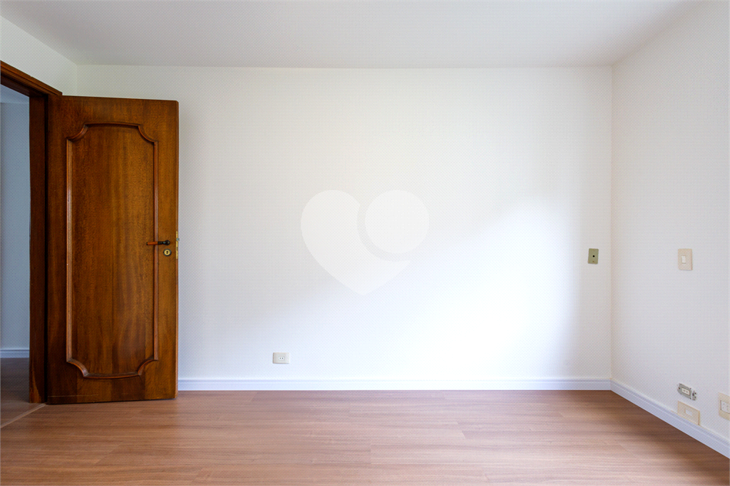 Apartamento todo reformado em Perdizes