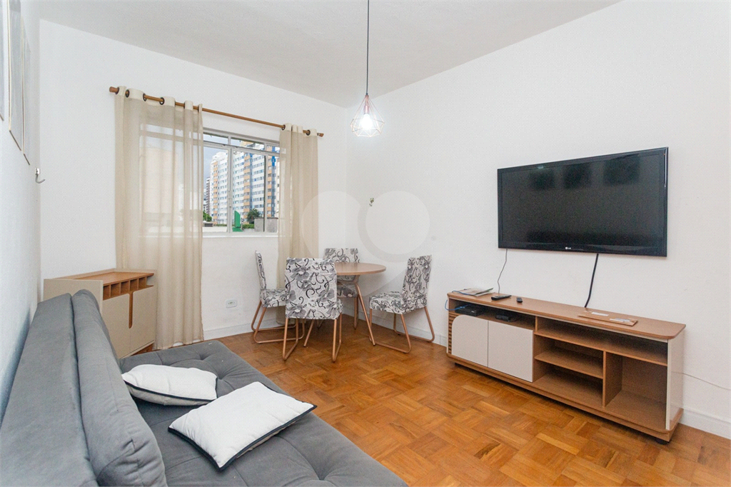 Apartamento todo reformado em Perdizes