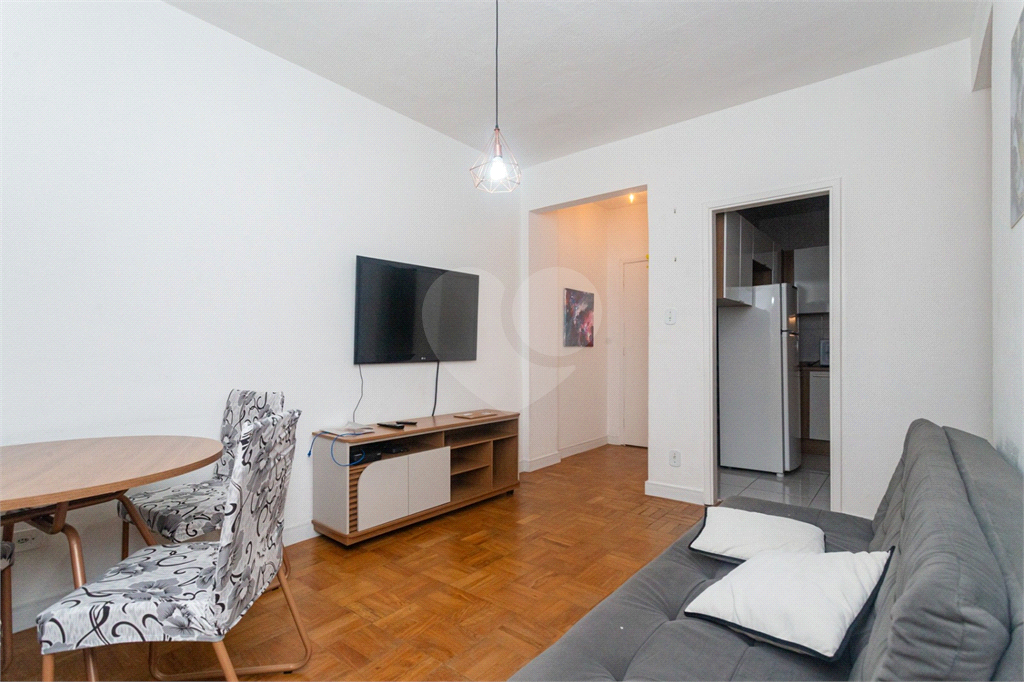 Apartamento todo reformado em Perdizes