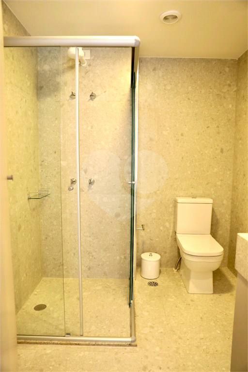 APARTAMENTO em PINHEIROS