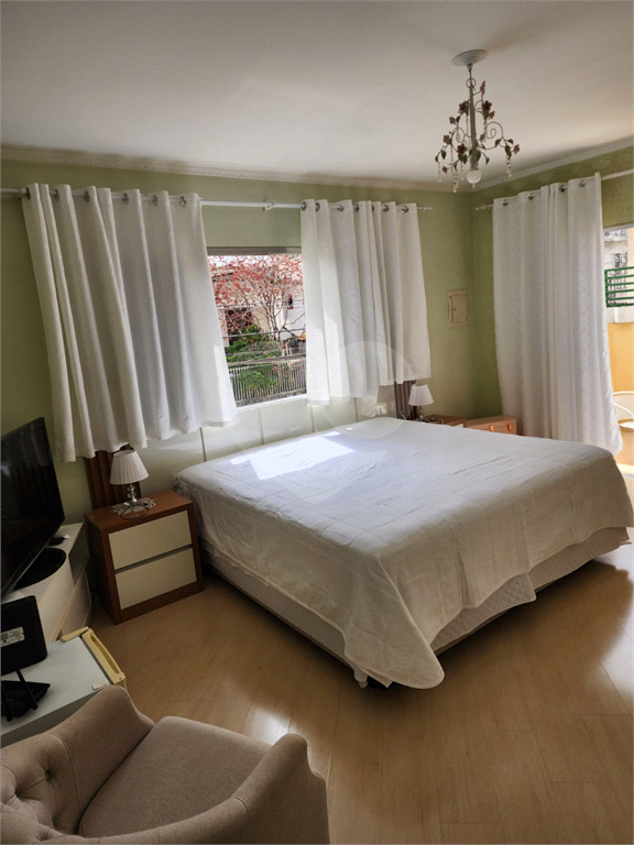 SOBRADO em CASA VERDE