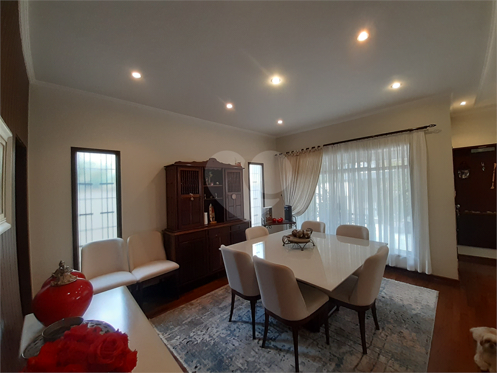 Vende-se: Casa, 4 dormitórios, 3 Vagas Jardim Floresta – Tremembé!
