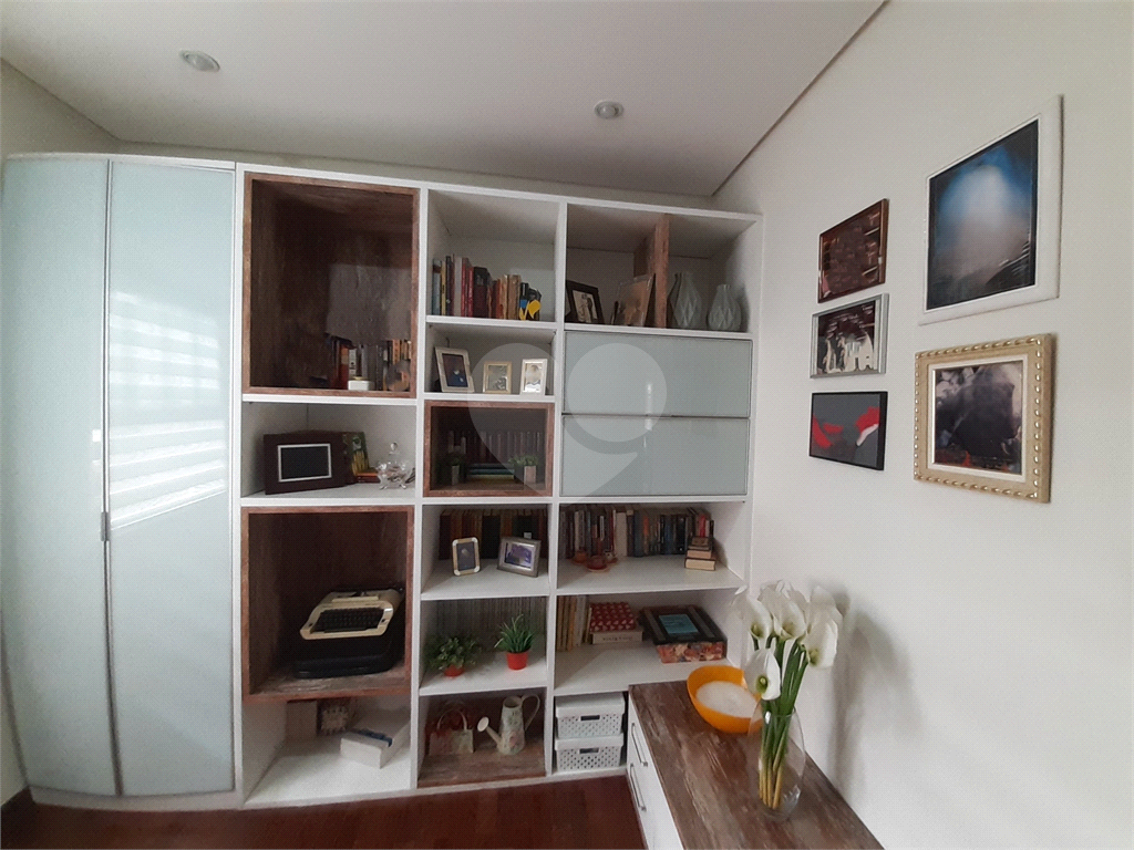 Vende-se: Casa, 4 dormitórios, 3 Vagas Jardim Floresta – Tremembé!